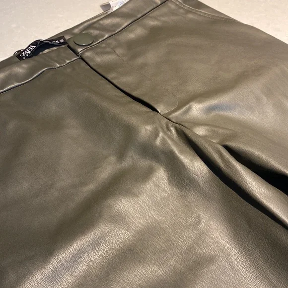New Zara Forest Green Faux Leather Skinny Legging Pants Size L Wtags green⭐️⭐️⭐️ - Picture 15 of 17